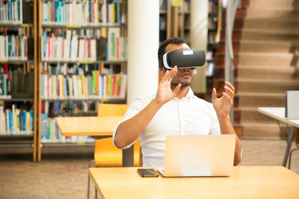 The Role of Virtual Reality in American Education