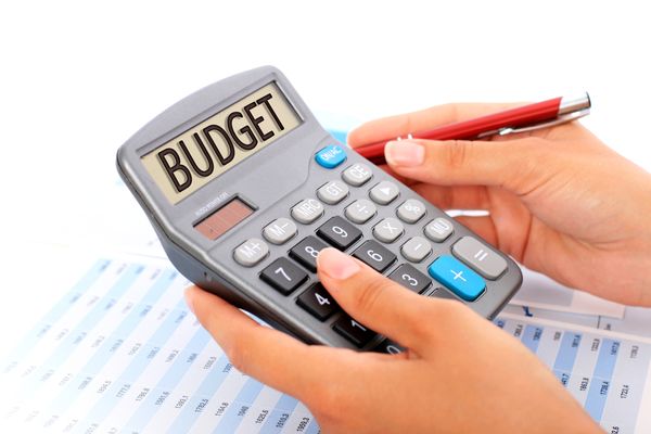 How to Create a Budget and Stick to It at 30